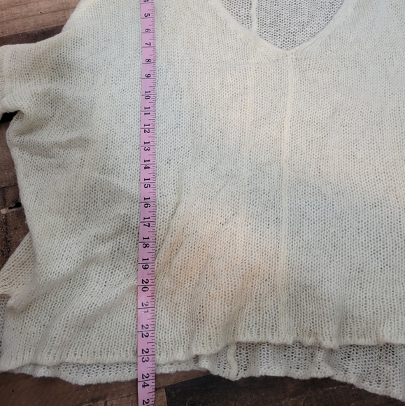 Medium Wooden Ships Cream Mohair Wool Loose Knit Sweater - Picture 4 of 5